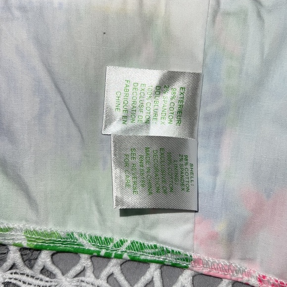 Lilly Pulitzer Cheek to Cheek Jan Peplum Top - Picture 6 of 15